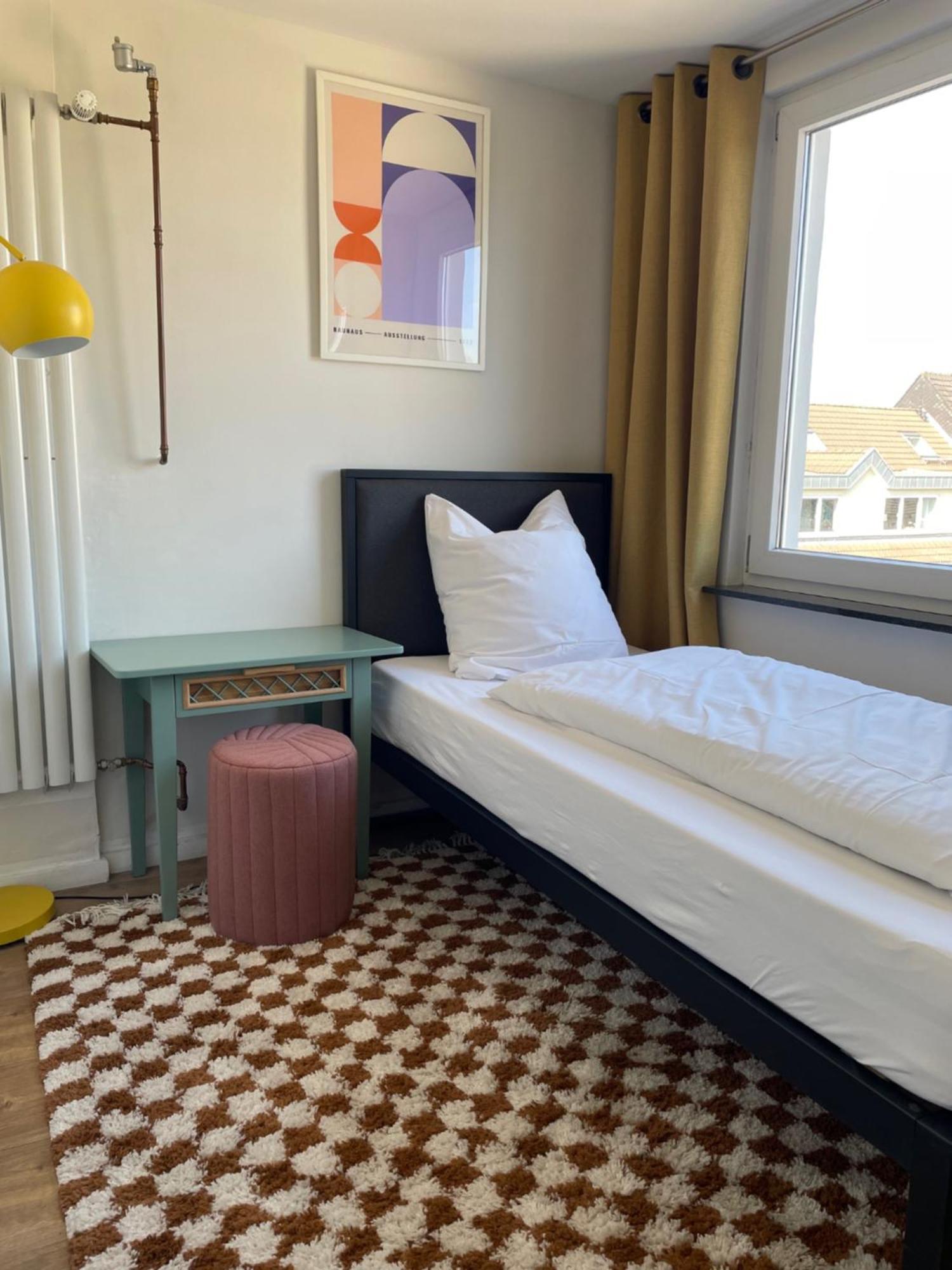 Weltempfaenger Backpacker Hostel Кёльн Экстерьер фото