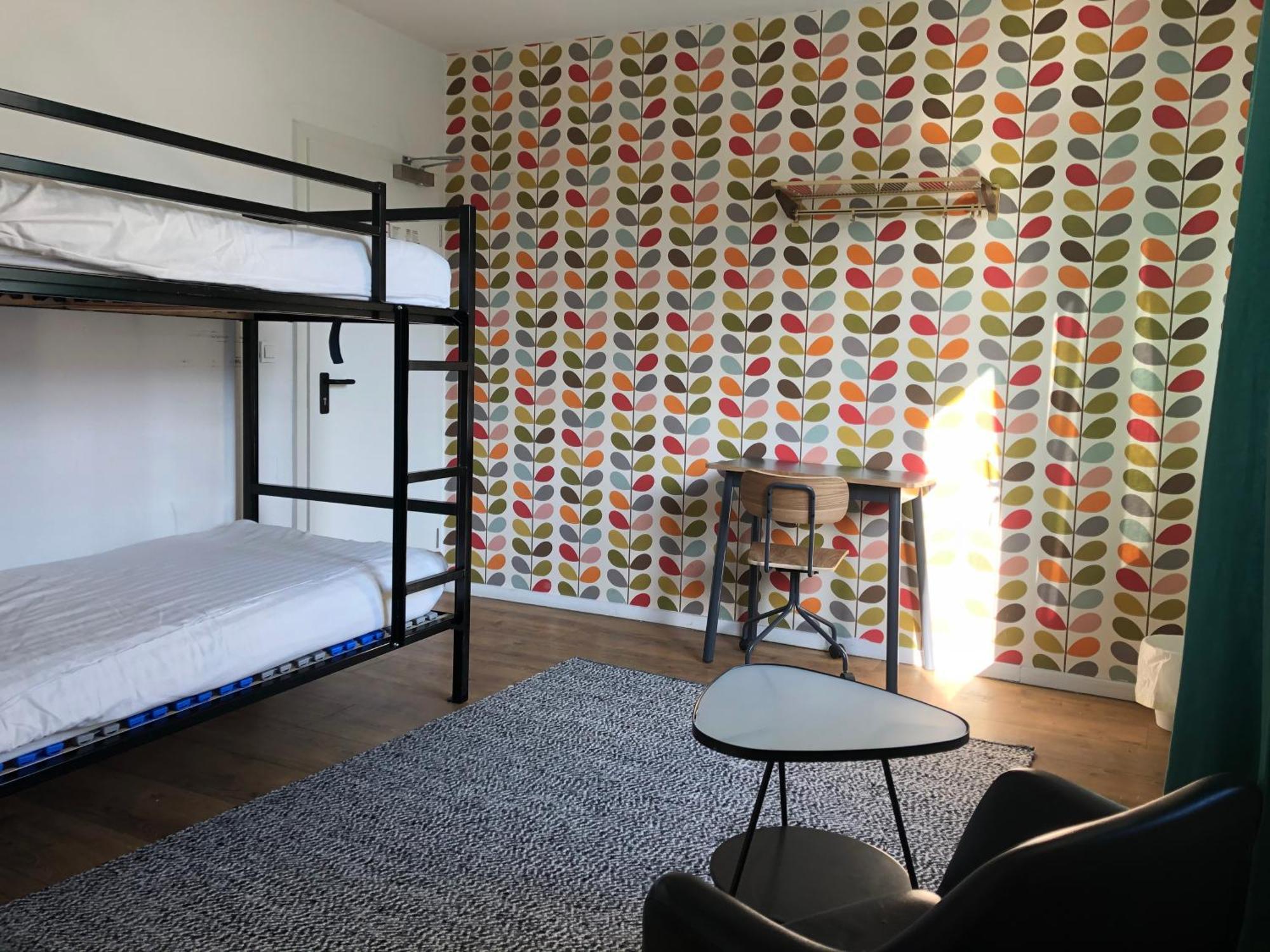 Weltempfaenger Backpacker Hostel Кёльн Экстерьер фото